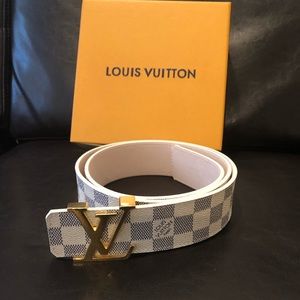 Louis Vuitton azur belt size 95 cm